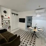 아파트 Casa Mariarosaria